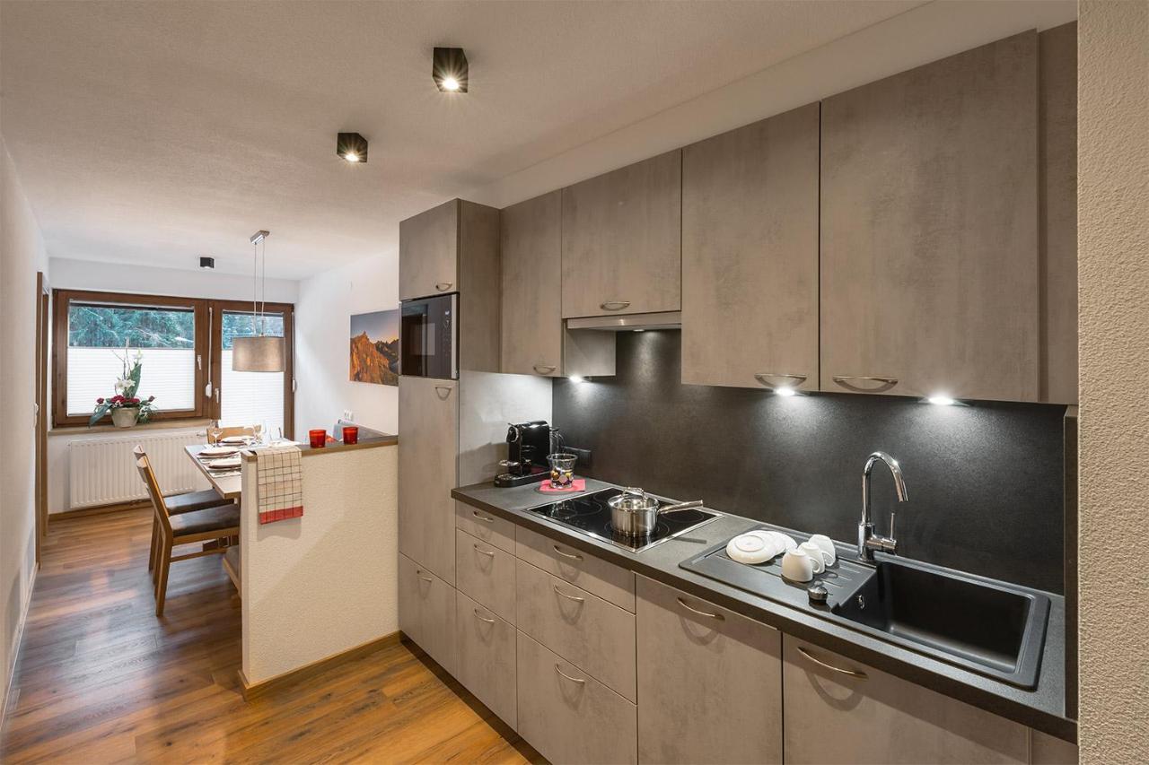 Alpenrose Appartements Burger Evelin Sankt Anton am Arlberg Exteriér fotografie