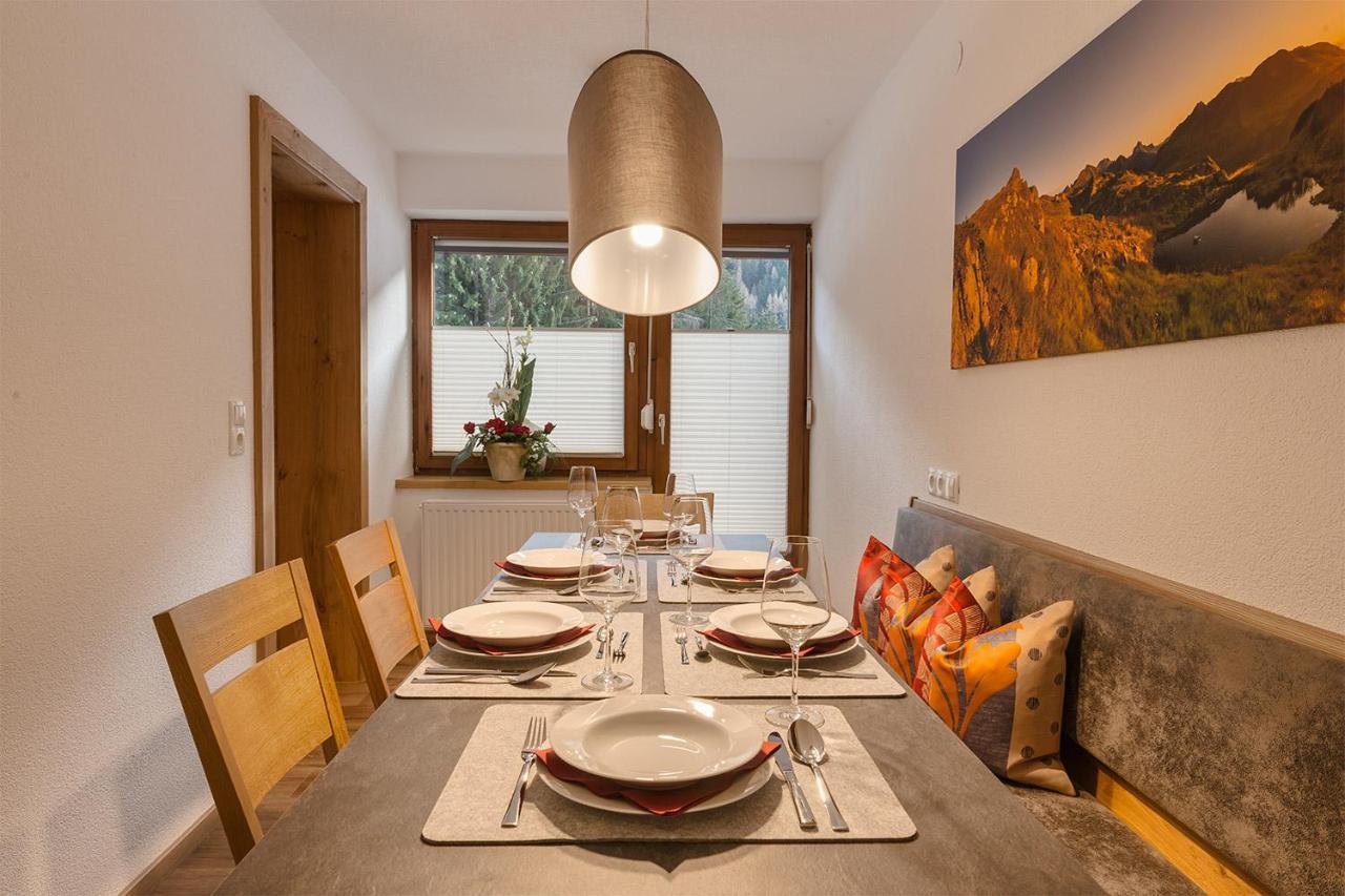 Alpenrose Appartements Burger Evelin Sankt Anton am Arlberg Exteriér fotografie